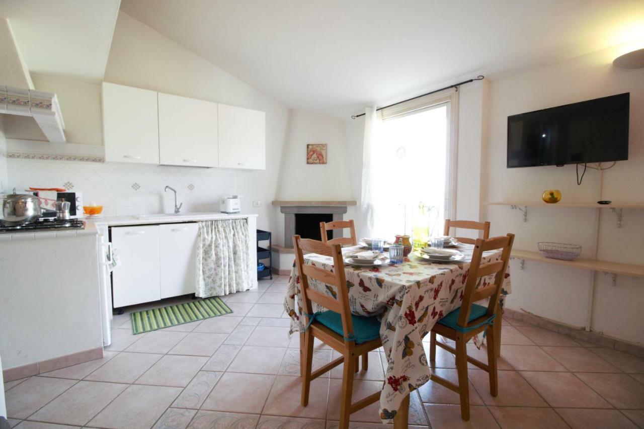 Holidaycasa Romano - Vacanza Nel Cuore Di スペルロンガ エクステリア 写真